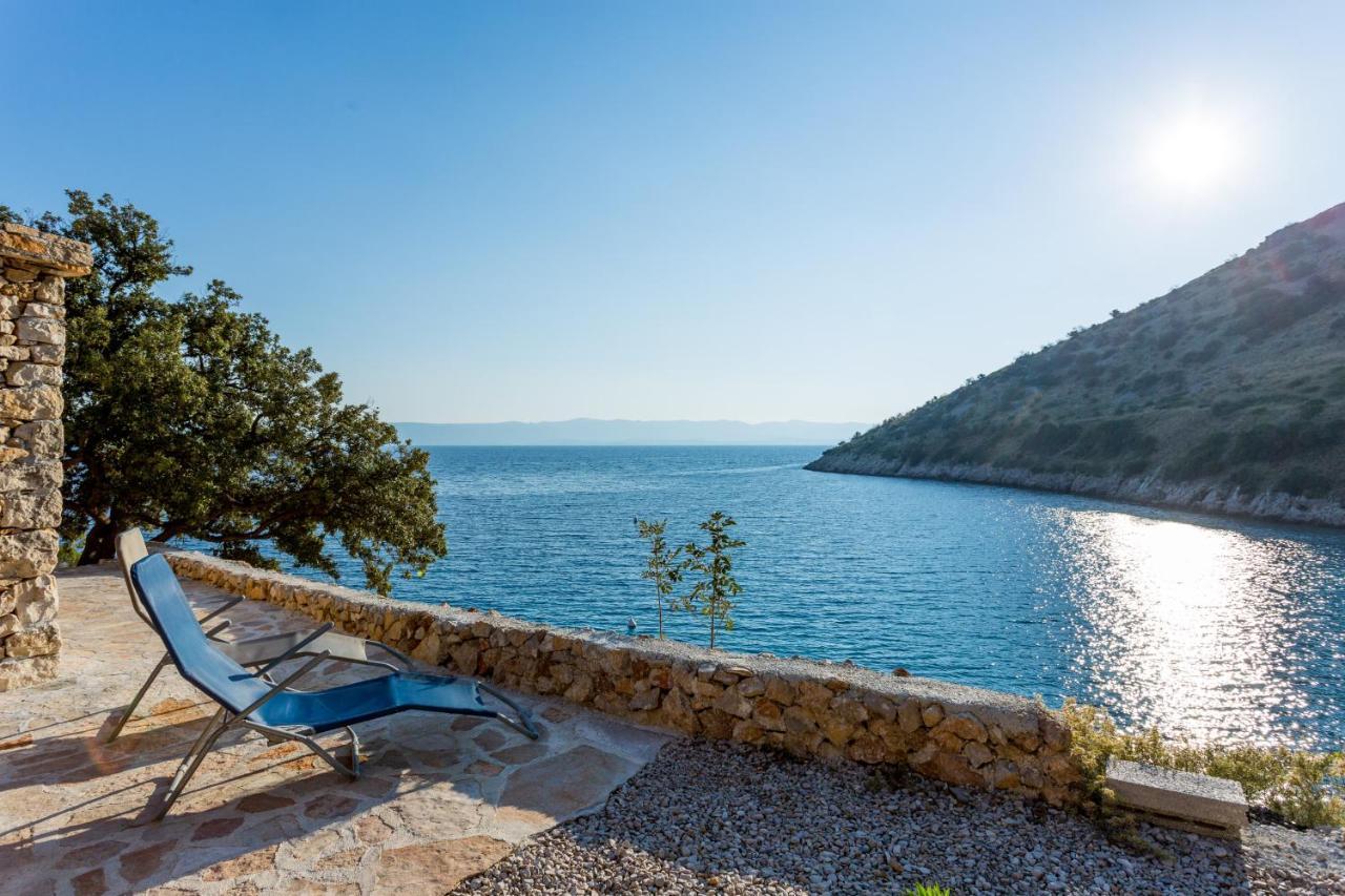 Hidden Gem By Nono Ban - Robinson Style Villa Bol Exterior photo